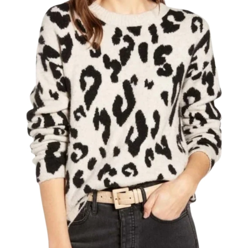 Something Navy Leopard Crewneck Sweater Size Small Animal Print Mobwife